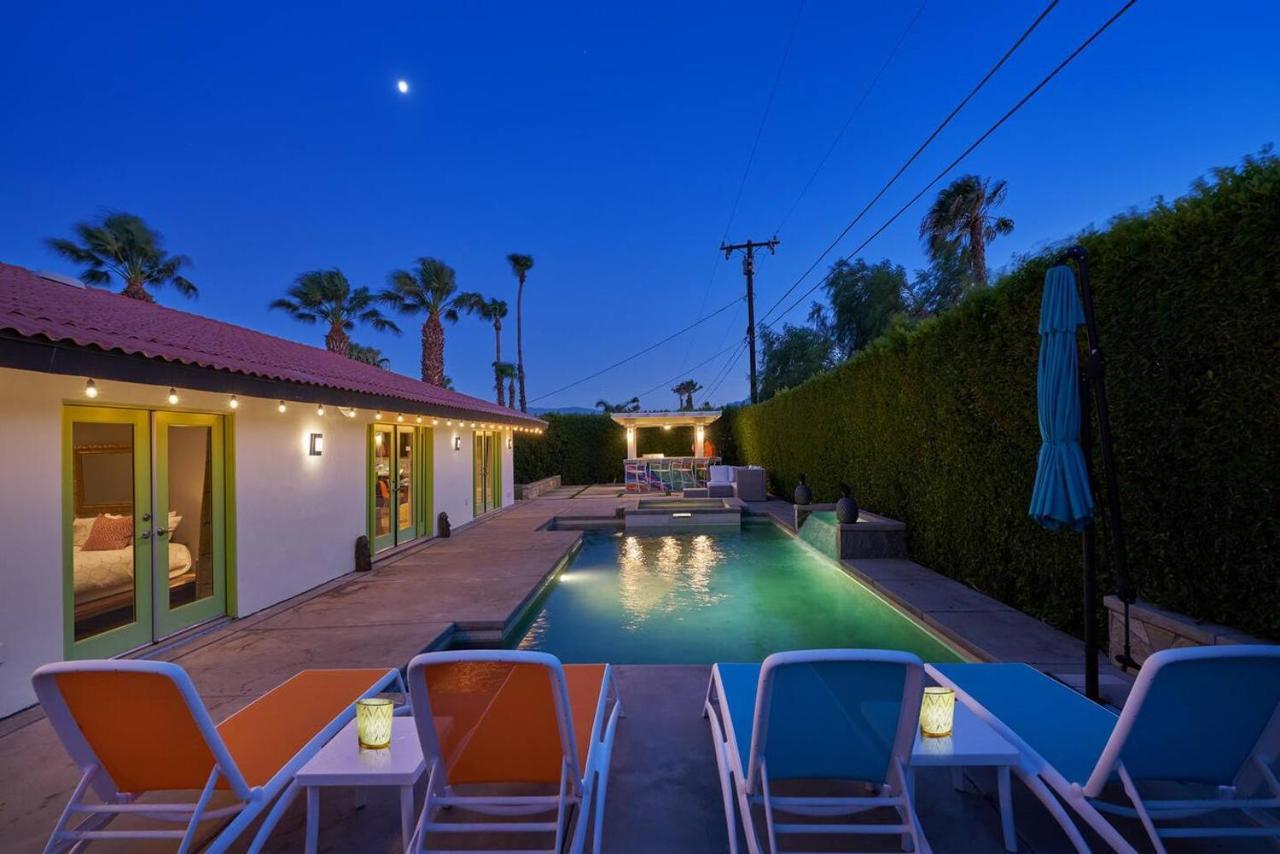 Pineapple Splash! Complete Privacy! Salt Pool! Palm Springs Dış mekan fotoğraf